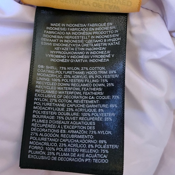 The North Face Women’s Arctic Parka Waterproof Coat In Lavender Fog - Picture 7 of 9